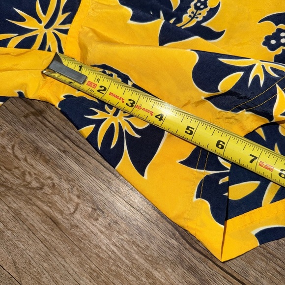 St. John’s Bay • Floral Swim Shorts - Picture 5 of 10